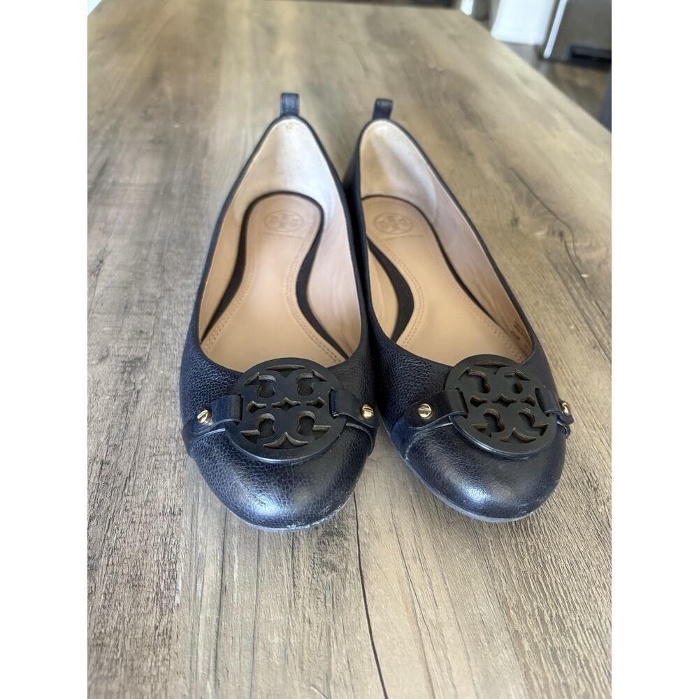 Tory Burch Mini Miller Pebbled Leather Logo Ballet Flats Navy Blue Chic 7M EUC - Picture 3 of 6